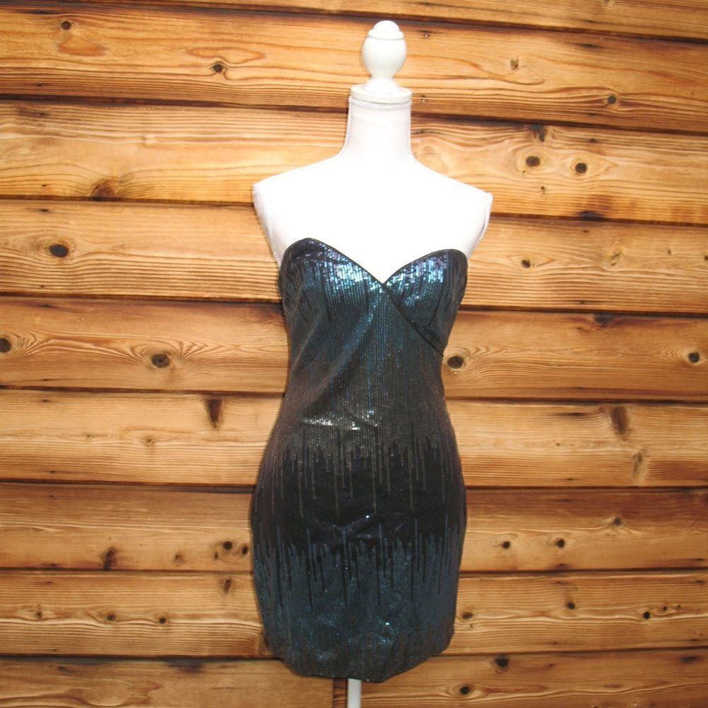 H:ours Stretch Sequin Strapless Mini Dress